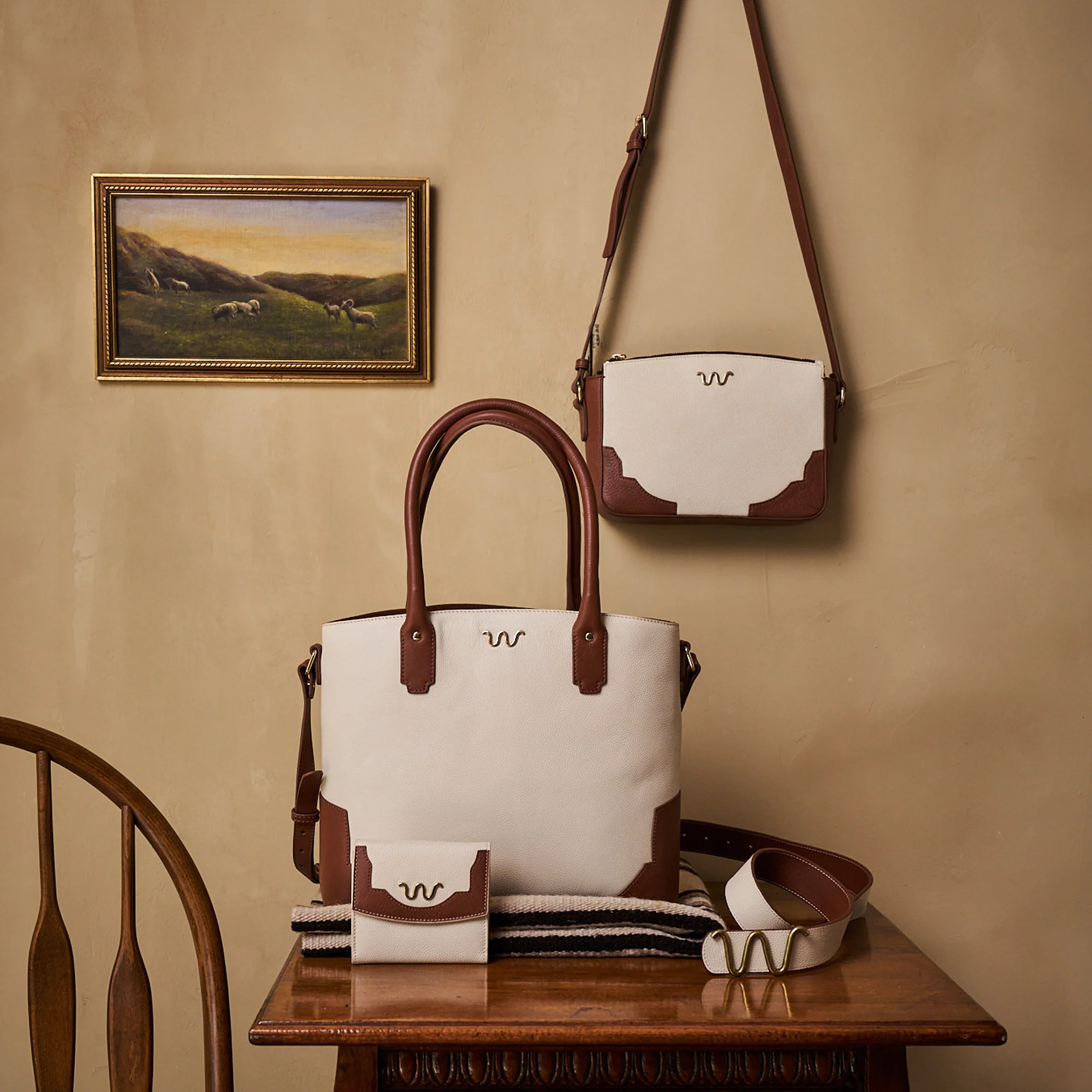 Legacy Leather Zip Tote - Image 9