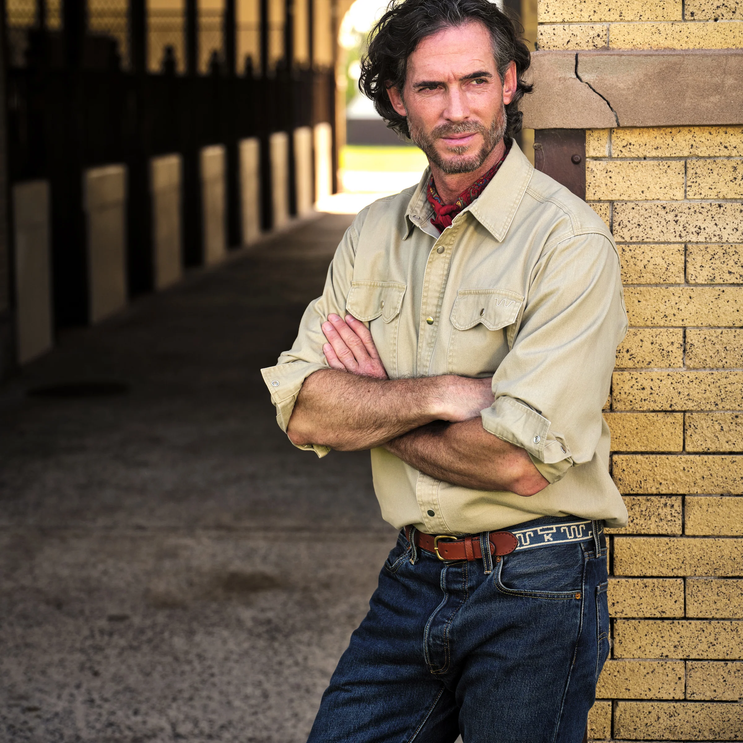 Men's Creek Barn Washed Twill Shirt - Image 24