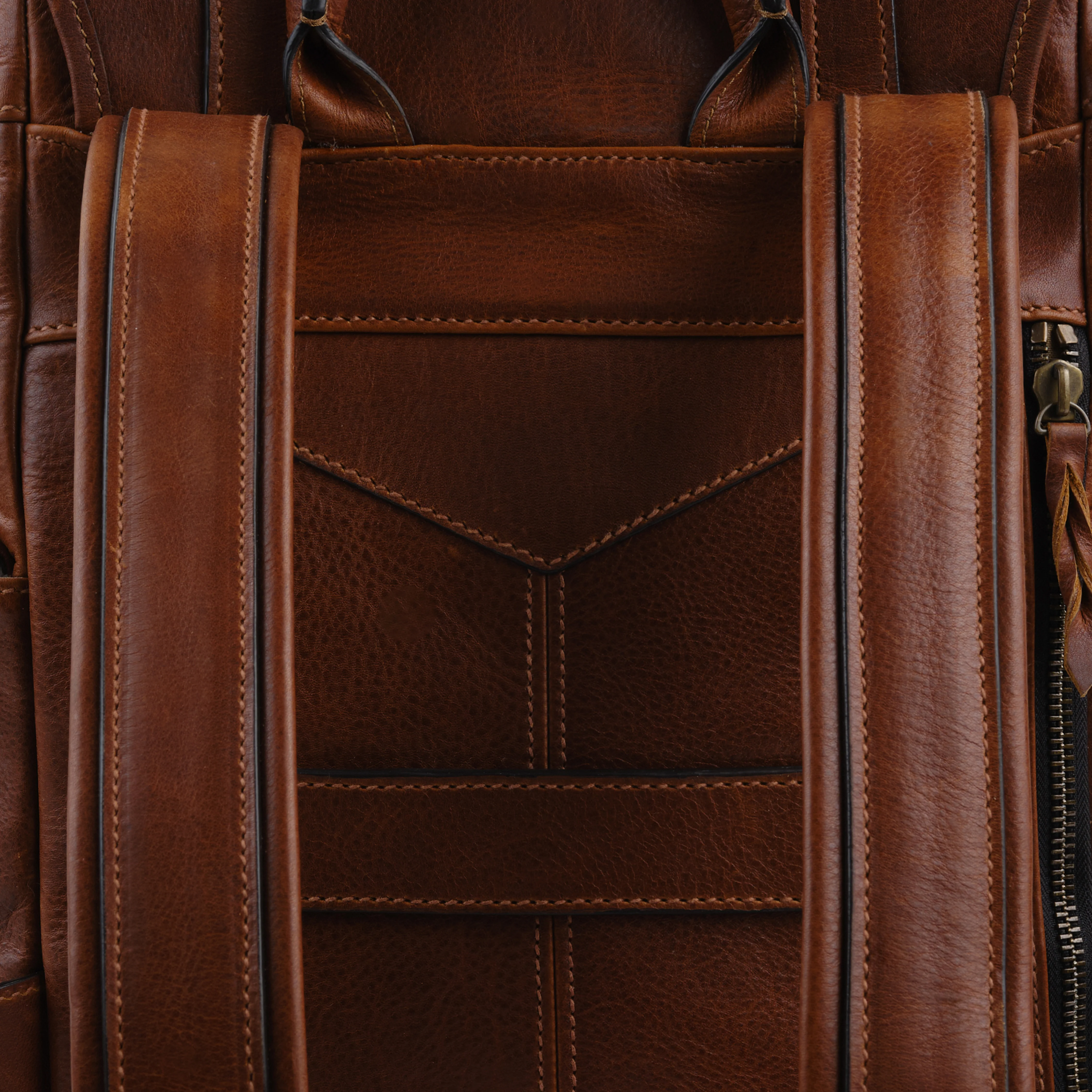 Kineño Leather Backpack - Image 8