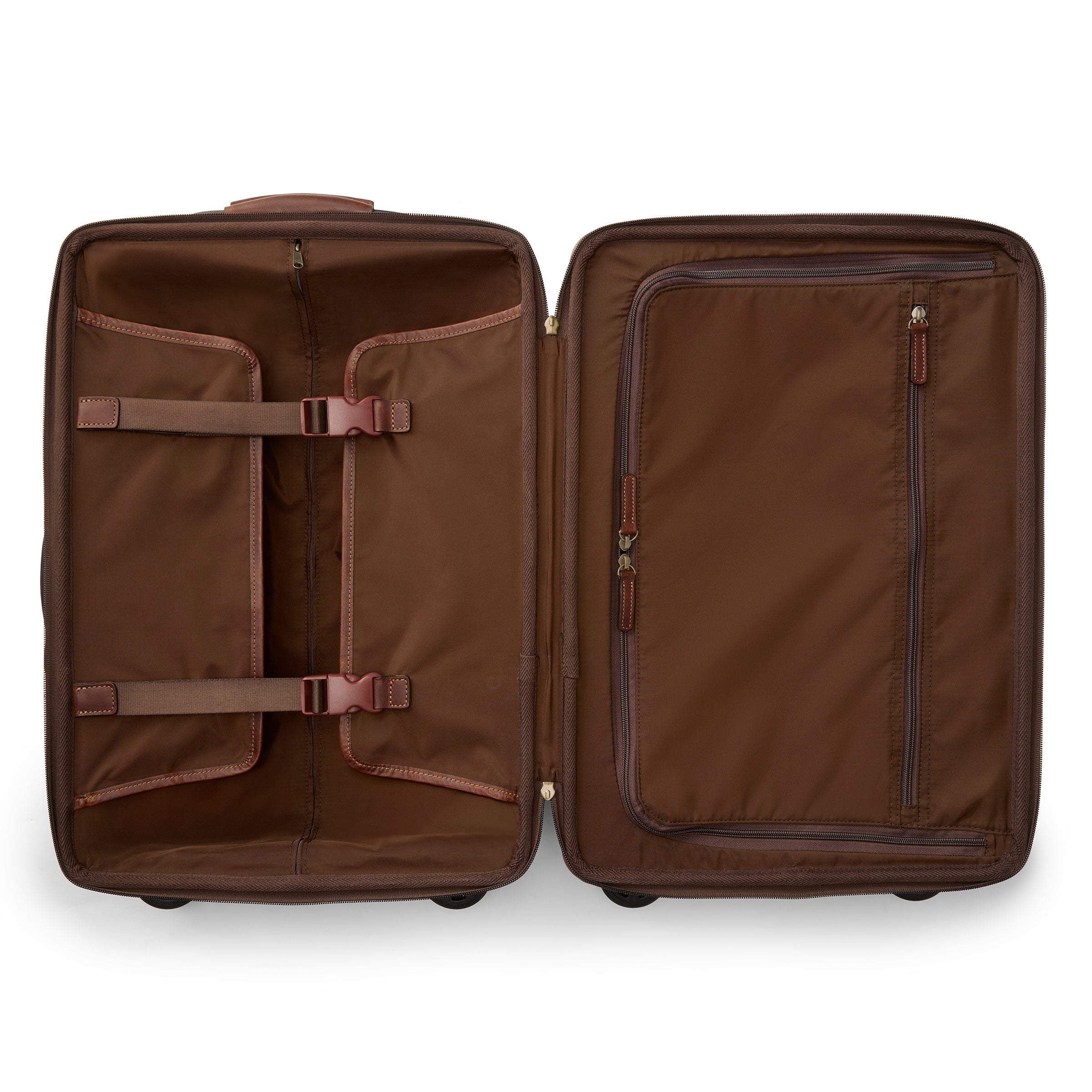 Kineño Leather Wheeled Carry On - Image 5