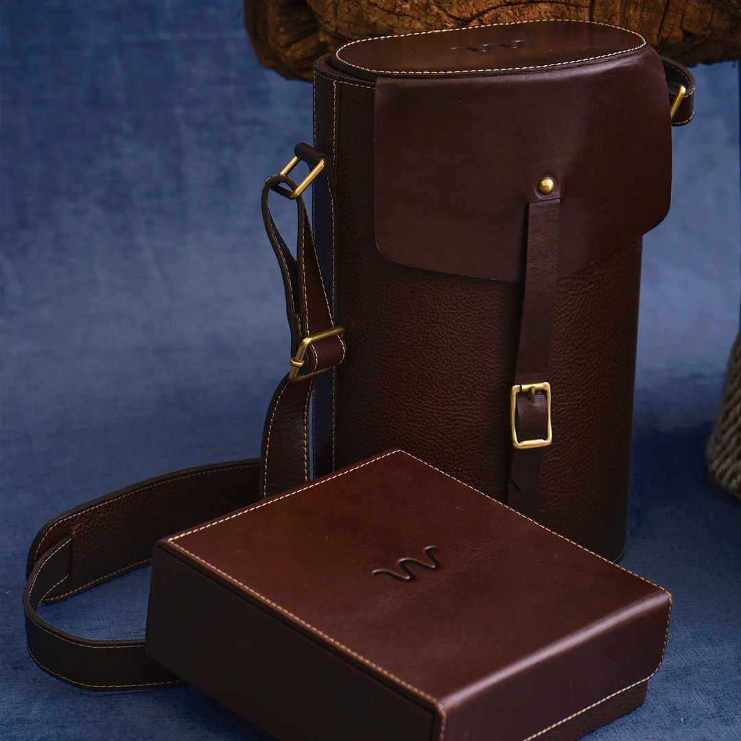 Laureles Square Watch Box - Image 5
