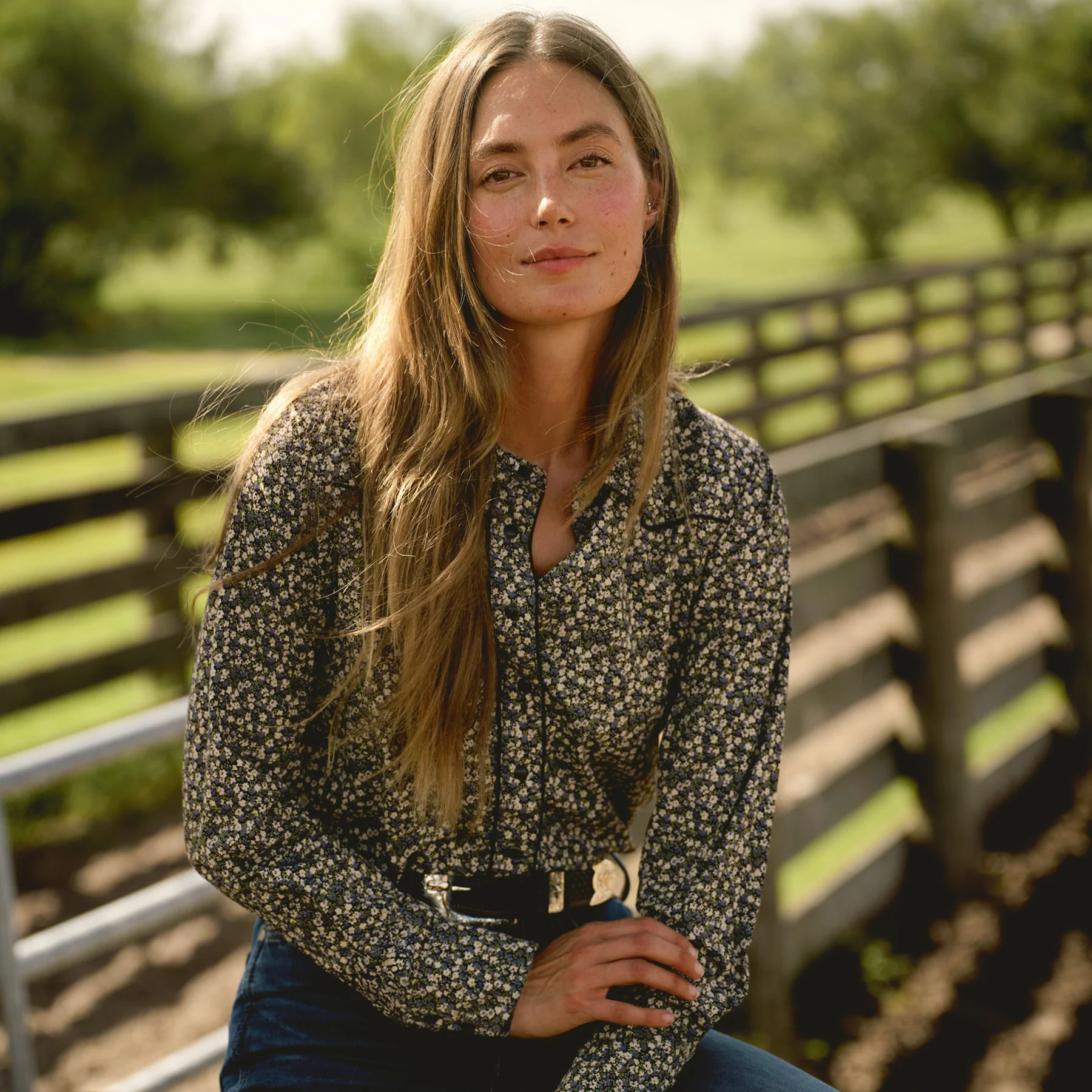 Women's Pearl Snap Ranch Shirt - Image 21