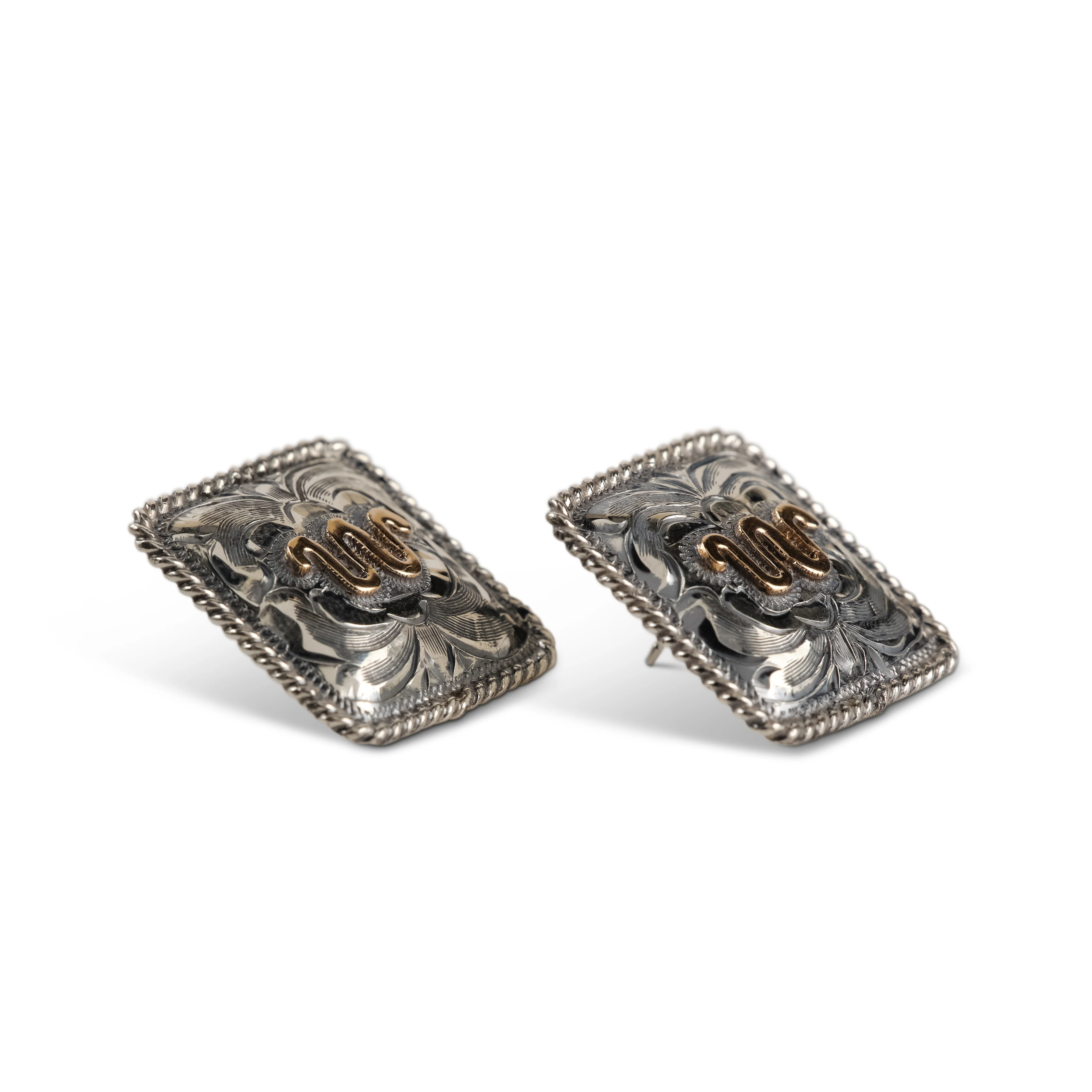 W EARRING - Image 3