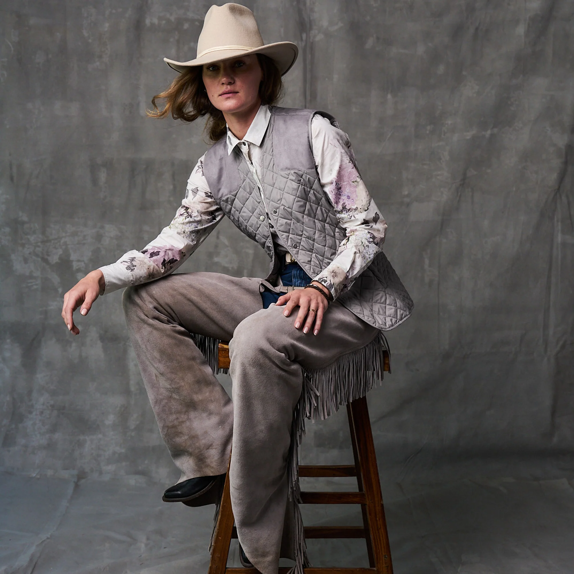 Women's Quilted Ranch Vest - Image 4